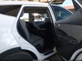 Hyundai Santa Fe Sport 2.4L 5NMZT3LBXHH046900 photo