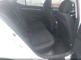 Hyundai Elantra Sel 5NPD84LF5KH471844 fotografie