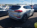 Hyundai Tucson Limited KM8J33A28JU822516 photo
