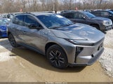 TOYOTA BZ XLE JTMBDAFB6TJ****** снимка