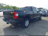 Toyota Tundra Sr5 5.7L V8 5TFUY5F15JX726033 fotografie