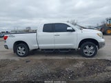 Toyota Tundra Sr5 5.7L V8 5TFBV54118X069017 снимка