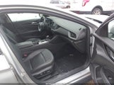Buick Regal Tourx Essence W04GV8SX5J1100206 photo