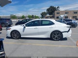 Toyota Camry Se 4T1B11HK2JU674884 fotografie