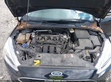 Ford Focus Se 1FADP3F23HL239680 fotografie
