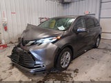 Toyota Sienna Platinum 5TDESKFC4RS147915 снимка