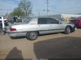 Buick Roadmaster Limited 1G4BT5370NR447108 снимка