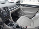 Volkswagen Passat 1.8T R-Line 1VWDT7A36HC079434 photo
