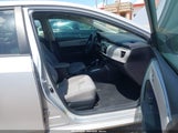 Toyota Corolla Le 2T1BURHE6GC545721 снимка