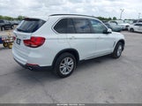 BMW X5 xDrive35I 5UXKR0C53F0P10488 снимка