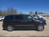 Chrysler Town & Country Touring-L 2C4RC1CG6FR656439 fotografie