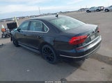Volkswagen Passat 1.8T R-Line 1VWDT7A32HC040601 photo