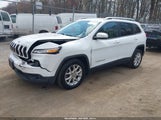 Jeep Cherokee Latitude 1C4PJLCB7FW627648 снимка