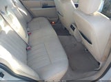 Lincoln Town Car Signature 1LNHM81W56Y643314 fotografie