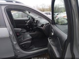 Jeep Cherokee Latitude Lux 4X4 1C4PJMMX4ND556614 снимка