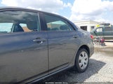 Toyota Corolla Le 2T1BU4EE4CC769605 fotografie