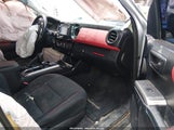 Toyota Tacoma Sr5 V6 5TFAZ5CNXGX012978 fotografie
