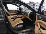 Porsche Cayenne S WP1AB2A27HLA52261 fotografie