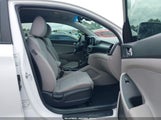 Hyundai Tucson Sport KM8J33AL3MU318520 photo