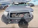 Toyota Tundra Grade 4.6L V8 5TFUM5F12BX019162 снимка