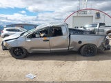 Toyota Tundra Grade 4.6L V8 5TFUM5F12BX019162 fotografie