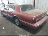 Lincoln Town Car Signature/Spinnaker 1LNLM82W7SY747483 fotografie