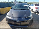 Toyota Prius Two JTDKBRFU8J3603828 снимка