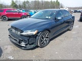 Volvo S60 T6 Momentum 7JRA22TK0KG011731 fotografie