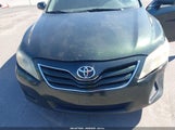 Toyota Camry Le 4T4BF3EK7AR001693 снимка