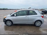 Toyota Yaris Le JTDJTUD3XCD518010 снимка