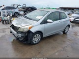 Toyota Yaris Le JTDJTUD3XCD518010 снимка