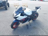 Suzuki Gsx-R600 JS1GN7FAXS7100197 снимка