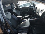 Jeep Compass Latitude 4X4 3C4NJDBB4JT132143 снимка