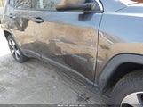 Jeep Compass Latitude 4X4 3C4NJDBB4JT132143 снимка