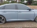 Honda Accord Sport 1HGCV1F32NA083052 fotografie