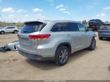 Toyota Highlander Xle 5TDJZRFH7JS489071 снимка