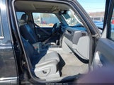 Jeep Commander Sport 1J8HG48P87C528409 снимка