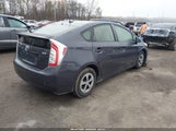 Toyota Prius Three JTDKN3DUXD5546337 photo