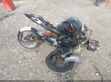 Suzuki Gsx-R1000 JS1GT77A372107999 снимка