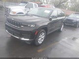 Jeep Grand Cherokee L Limited 4X4 1C4RJKBG8N8512334 fotografie
