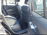 Jeep Compass Latitude 1C4NJCEB4GD791991 fotografie