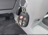 Toyota Sienna Se 8 Passenger 5TDXK3DC3ES517084 fotografie