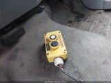 Ford F-350 Chassis Xl 1FDRF3H67BEC98712 photo