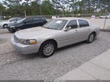 Lincoln Town Car Signature 1LNHM81W35Y637557 fotografie