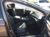Buick Envision Essence LRBFXBSA6HD235139 fotografie