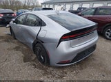 Toyota Prius Le JTDACAAU4R3032044 снимка