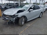 Toyota Camry Le 4T1C11AK0RU262067 photo
