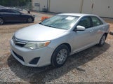 Toyota Camry Le 4T1BF1FK1CU028842 снимка