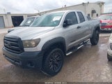 Toyota Tundra Grade 4.6L V8 5TFRM5F14AX019247 photo
