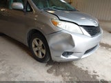 Toyota Sienna Le 8 Passenger 5TDKA3DC9CS015786 снимка